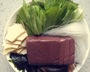 Low fat low oil the practice measure of soup of silk of chicken of ovine blood vermicelli made from bean starch 1