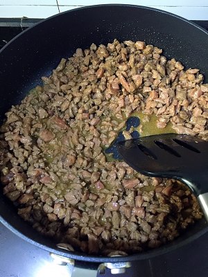 The practice measure of the sauce of sweet hot beef of super go with rice 6