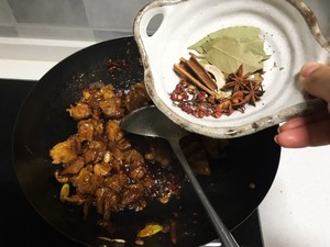 The practice measure that sauce burns beef 12