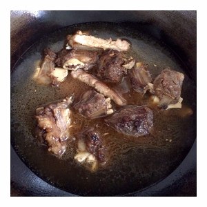 The practice measure of bone of the beefsteak that stew 6