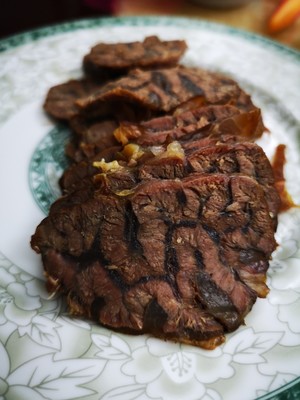 The practice measure of the sauce beef on the tip of the tongue 7