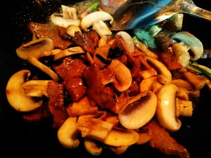 The practice measure that dawdle of black any of several hot spice plants fries beef 8