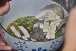 The blood that risk a sheep (soup of ovine blood bean curd) practice measure 10