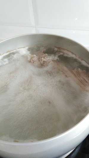 The practice measure of soup of bone of sheep of yam of boiled in clear soup 3