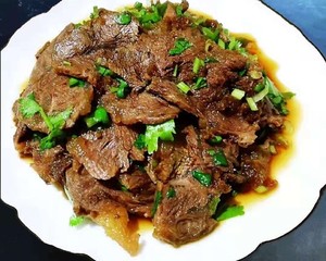 The practice measure of simple and delicious sauce beef 11