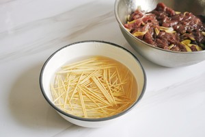 Beef of hemp hot toothpick -- the practice measure of knife Ma peanut oil 4