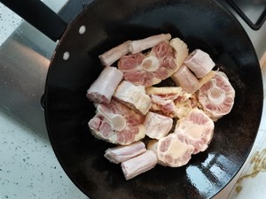 Wintry day is lukewarm fill, the practice measure of bone of yellow stew oxtail 2