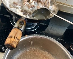Soup of Gansu Province sheep (but bubble cake boils a face) practice measure 4