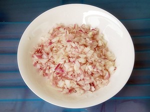 The practice measure of onion beef cake 1