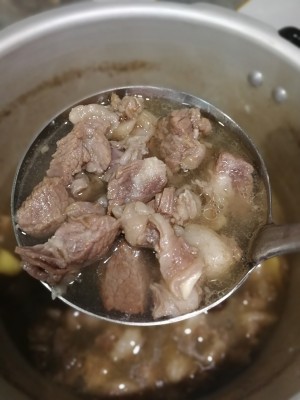 The practice measure of beef of boiled in clear soup 6