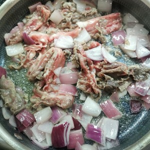 The practice measure of meal of delicious fat cattle of black any of several hot spice plants 4