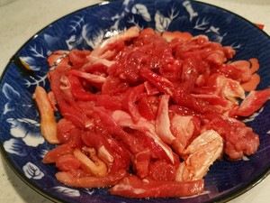 The practice measure that onion chili fries beef 1