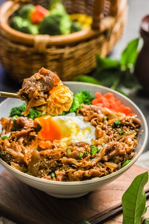 The practice measure of meal of hot spring fat cattle 9