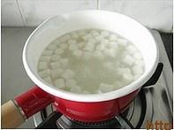The practice measure of bead of beef of New Year cake of black any of several hot spice plants 7