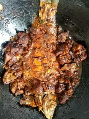 Piscine sheep is delicacy -- the practice measure of fish of hotpot braise in soy sauce 6