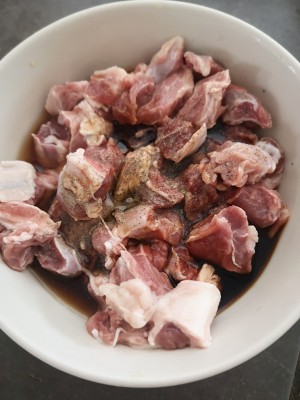 The practice measure of bead of garlic sweet beef 3