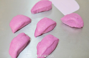 The practice measure of beef hamburger 3