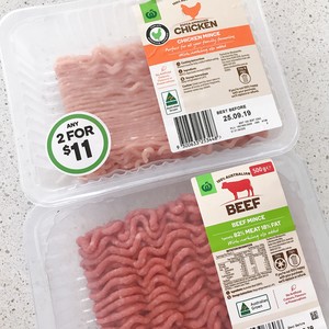 The practice measure of the delicious and juicily hamburger ox hamburger of standing eat 1