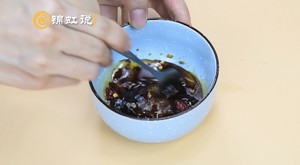 The practice move that ox of cold and dressed with sause extends 6