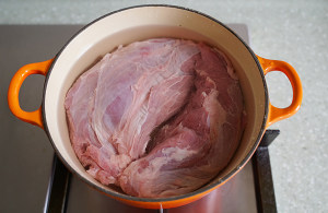 The practice measure of the sauce beef with bovine towering gas 2