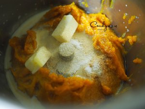 The practice measure of pumpkin milk steamed bread 2