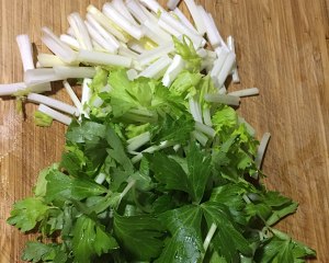 The practice measure of celery beef silk 7