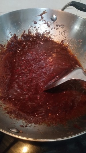The practice measure of sauce of Xianggu mushroom beef 24