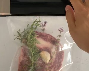 The practice measure of rosemary garlic sweet beefsteak 2