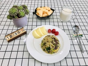 The practice measure that beef of green vegetables egg fries a meal 8