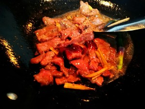 The practice measure that dawdle of black any of several hot spice plants fries beef 5