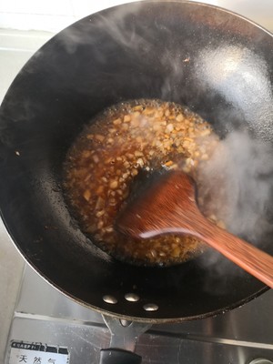 Sauce of black peppery beefsteak is black the practice measure of peppery sauce 4