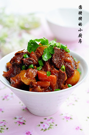 The practice measure of sirlon of braise in soy sauce 11
