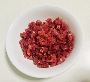The practice measure that dawdle of beef shelled fresh shrimps fries a meal 2