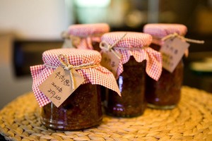 The practice measure of beef thick chili sauce 11