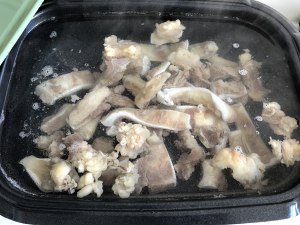 The practice measure of soup of bovine bone green turnip 4