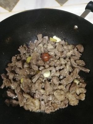 The practice measure of beef of boiled in clear soup 4