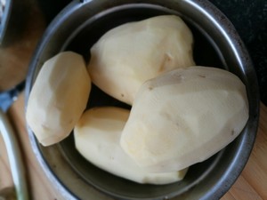 The practice measure of ovine chipped cooked entrails of sheep or oxen 3