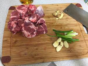 The practice measure of neck of sheep of sweet hot stew 1