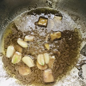 The practice measure that enters the mouth to change beef silk namely 5