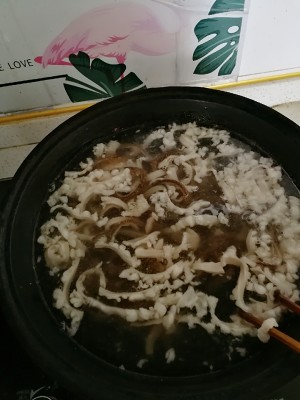 Suit Qiu Dong to drink " ovine miscellaneous soup " practice measure 3