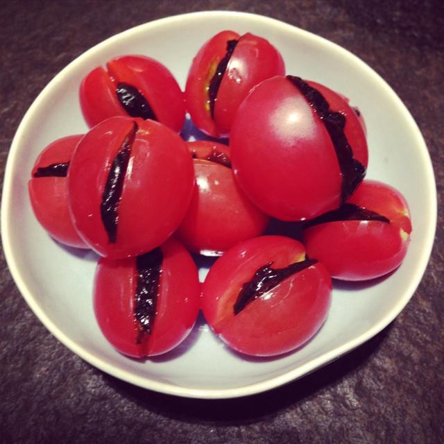 
The practice of tomato smoked plum, how is tomato smoked plum done delicious