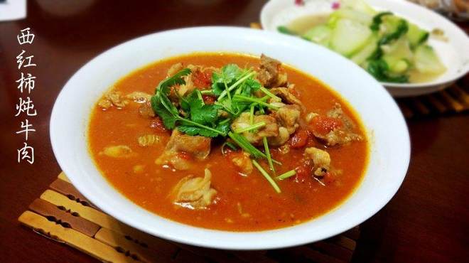 本物のトマトは牛肉の練習を煮込みます、最も本物の練習ソリューションはいかがですか_おいしい