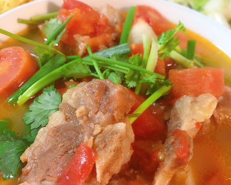 
The practice of tomato oxtail soup, how to do delicious