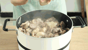 Child the practice measure of ginger stew duck 4