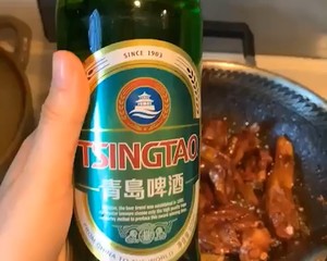 The practice measure of duck of popular hot beer 8