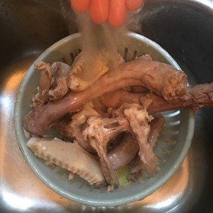 What can compares week of coot is self-restrained duck goods (wing of duck neck, duck wearing, duck) practice measure 3