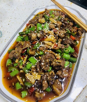 The practice measure from the dish with easy and comfortable duck of tribute small fry 18