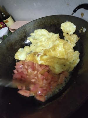 The practice measure that golden soup tomato fries an egg 6