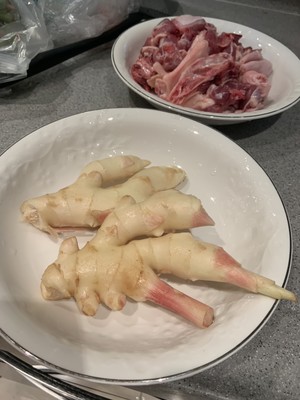 Ginger explodes duck " material is little learn easily; The head is official recipe of two bowls of meals " practice measure 2