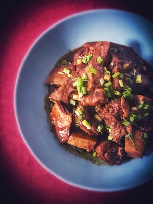 The practice measure of taro stew duck 4